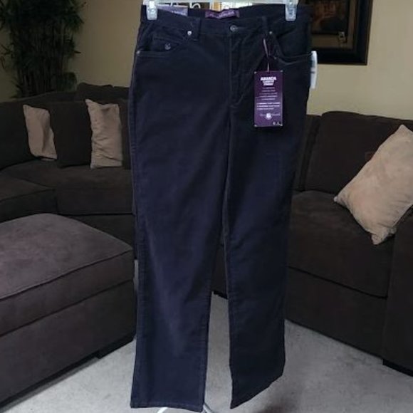 NWT Gloria Vanderbilt  Amanda Corduroy pants, soft cord sz 10 pants - Picture 1 of 4
